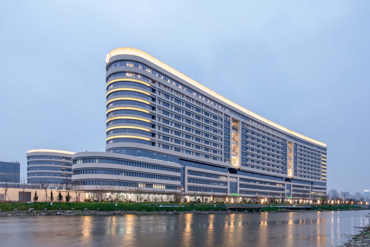 宁波市杭州湾医院 | 医疗建筑设计备忘录