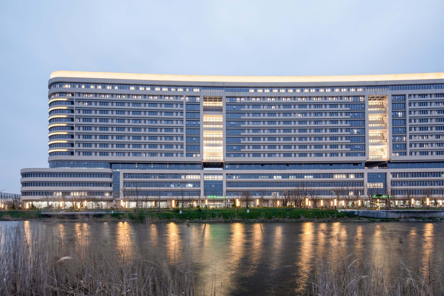 宁波市杭州湾医院 | 医疗建筑设计备忘录